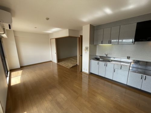 居室・リビング　参考写真、現況優先