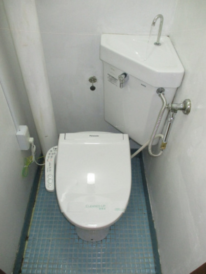 トイレ　※別部屋の写真です