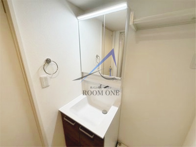 洗面設備　洗面台です。