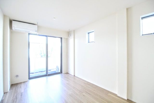 居室・リビング　別号室の参考写真です。