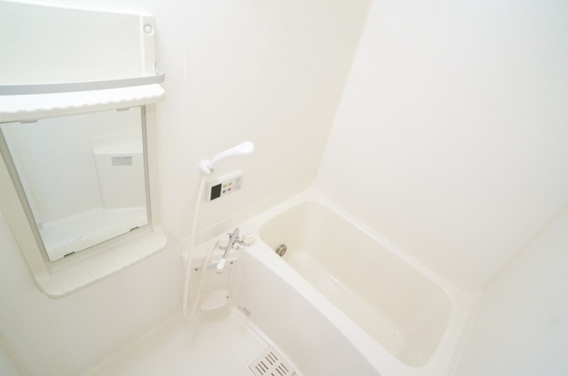 バス・シャワールーム　図面と現状に相違がある場合には現状を優先