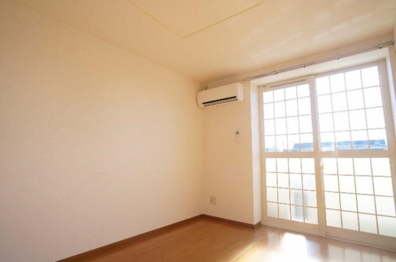 居室・リビング　図面と現状に相違がある場合には現状を優先