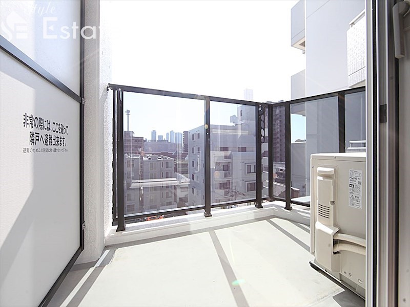 バルコニー　バルコニー