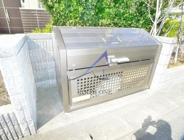 その他共有部分　敷地内ごみ置き場です。