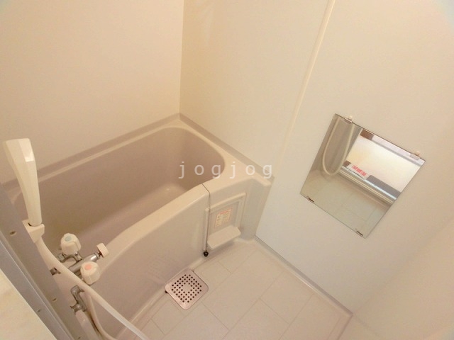 バス・シャワールーム　シャンプーが置ける棚付き☆