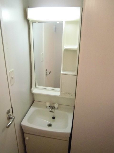 洗面設備　独立洗面台