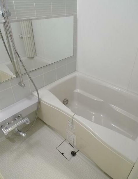 バス・シャワールーム　お風呂で日々の疲れを落としましょう