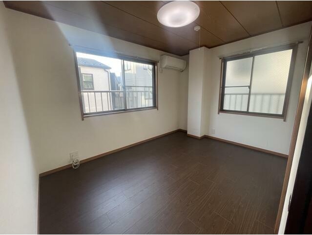 居室・リビング　開放感のあるゆったりとしたお部屋です♪