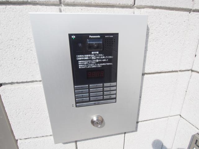 セキュリティ　オートロック完備