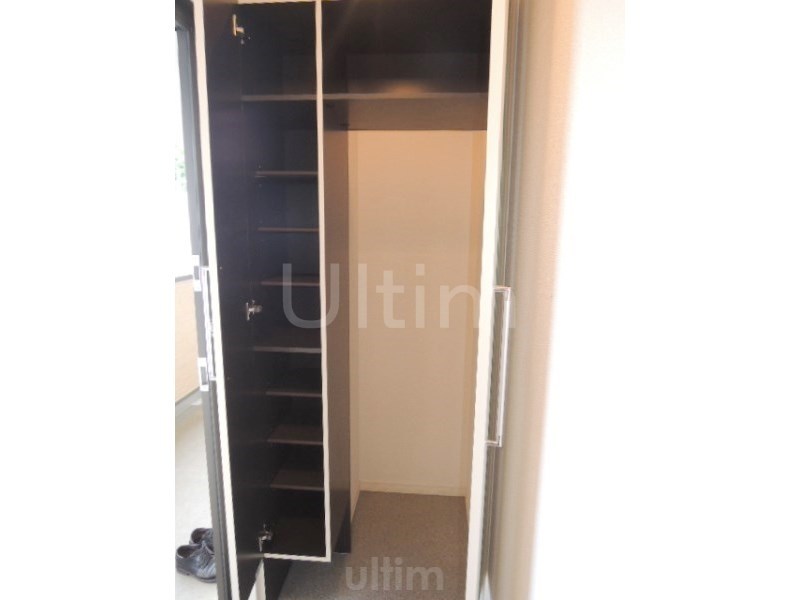 玄関　※別のお部屋のお写真です。御参考までに。