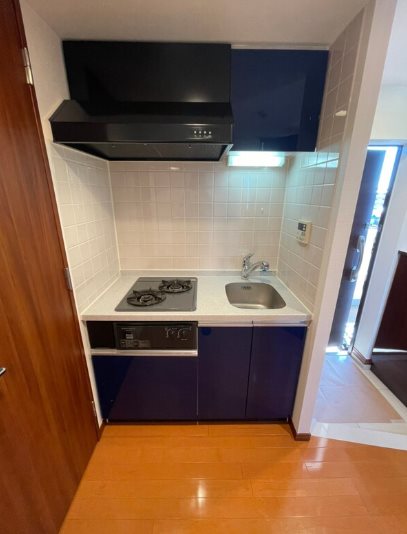 キッチン　同物件別部屋参考写真です