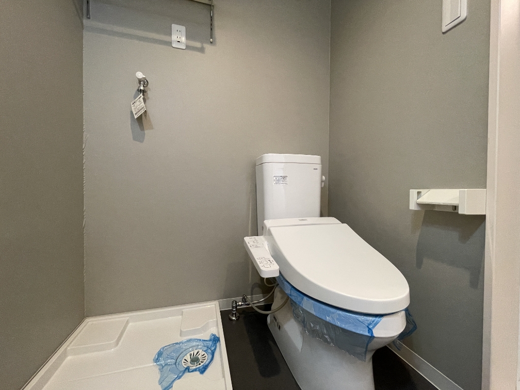 トイレ　写真は別号室です。