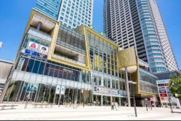 ショッピングセンター　ライトオンオリナス錦糸町店（ショッピングセンター）まで237m