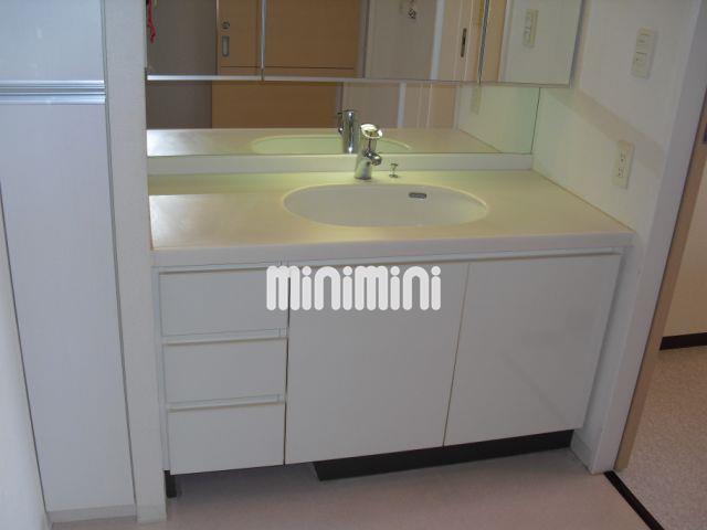 洗面設備　洗面台付き