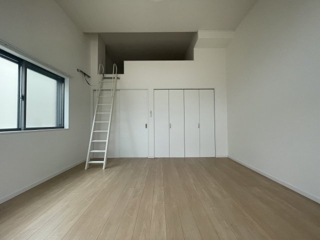 居室・リビング　※他部屋の写真です