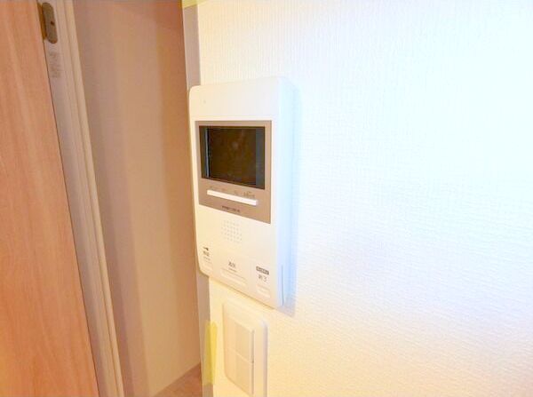 セキュリティ　モニター付きインターホンです♪