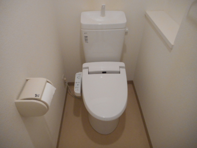 トイレ　別部屋参考写真