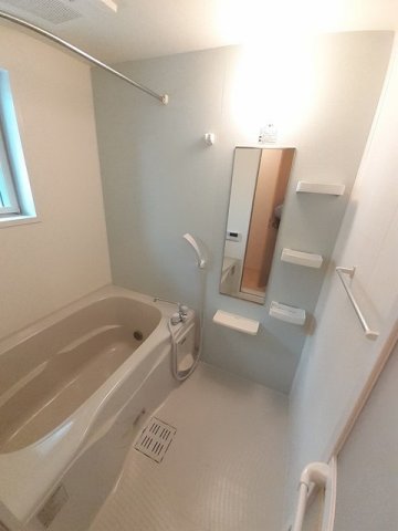 バス・シャワールーム　日々の暮らしに欠かせないお風呂です