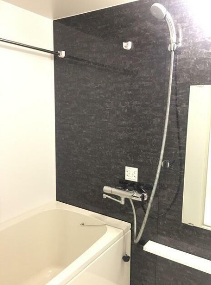 バス・シャワールーム　風呂