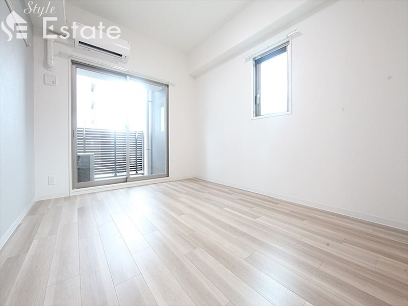 居室・リビング　内装