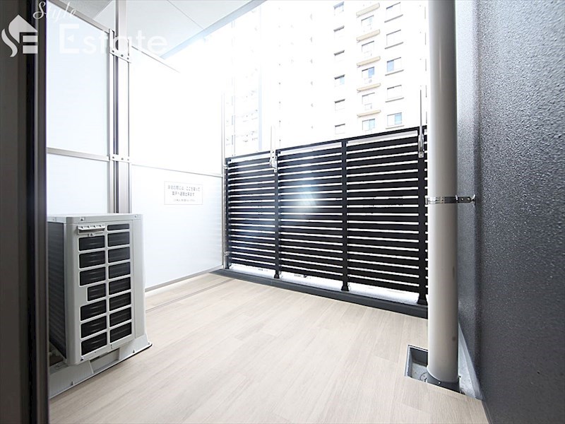 バルコニー　バルコニー