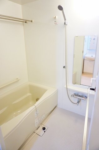 バス・シャワールーム　参考写真です
