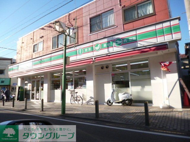 コンビニ　ローソンストア100（コンビニ）まで708m