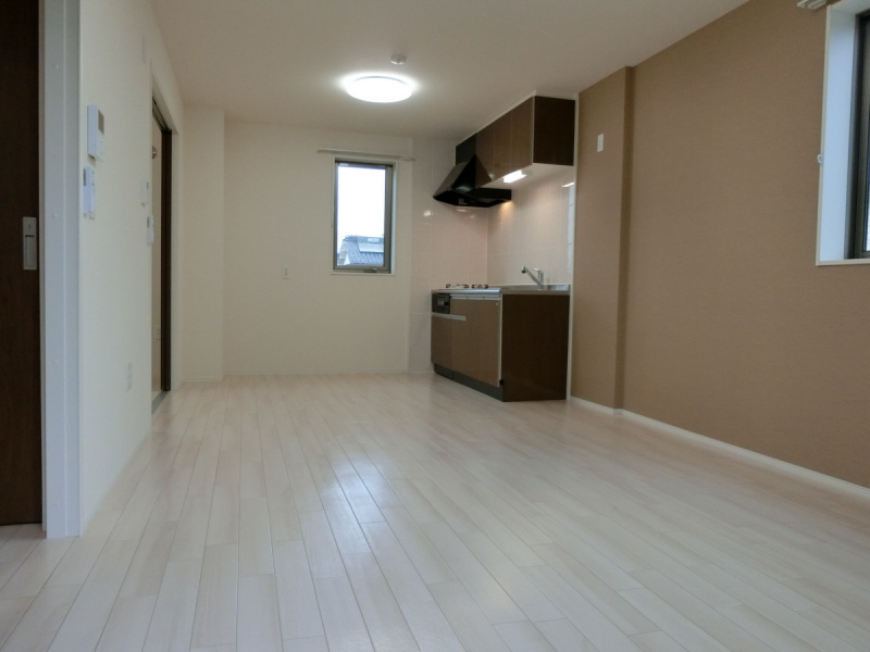 居室・リビング　※同建物の別室の写真です