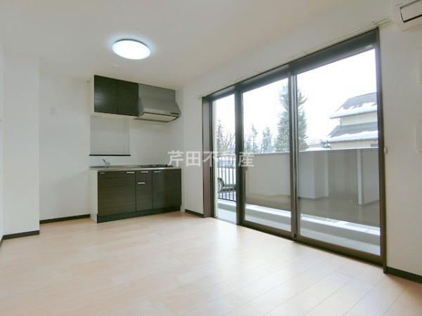 居室・リビング　写真は別のお部屋のイメージです