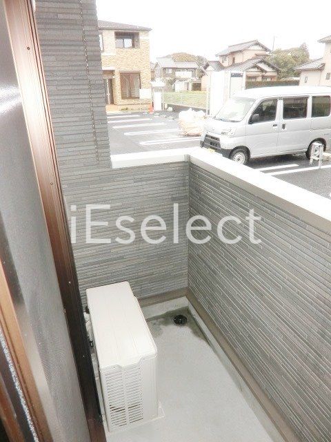 バルコニー　明るいバルコニーです。