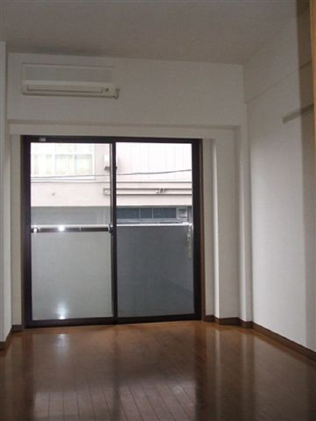 居室・リビング　※別室同間取りのため参考まで