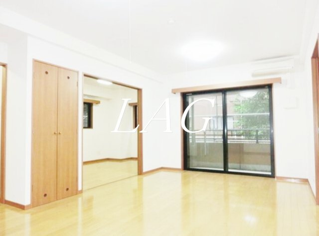 居室・リビング　洋室のお部屋です。