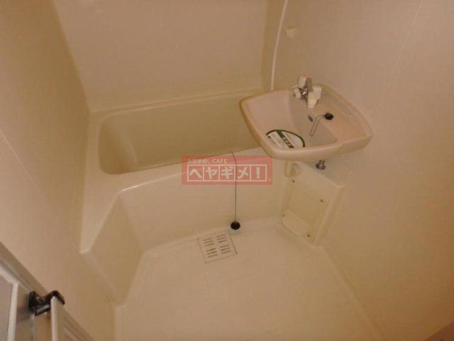 バス・シャワールーム　バス