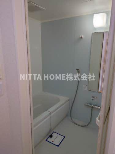 バス・シャワールーム　追炊き機能付きでバスタイムも快適◆