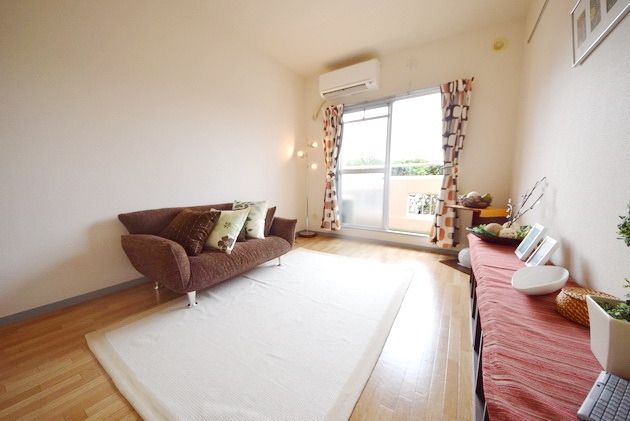 居室・リビング　★他号室の参考画像です★