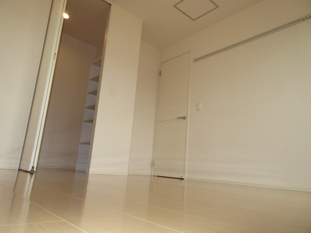 収納　大きな収納で荷物もすっきり片付きます。