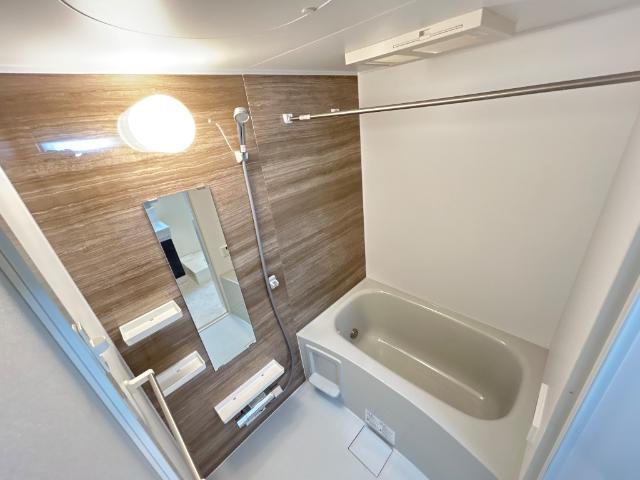 バス・シャワールーム　バス