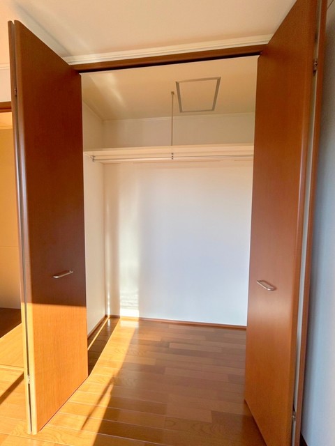 収納　★天井高で奥行きもあるクローゼット★