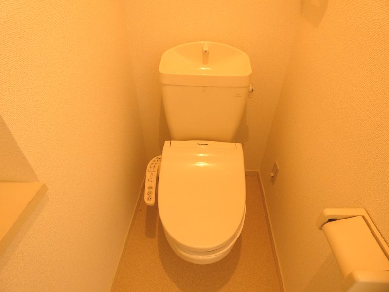 トイレ　トイレ