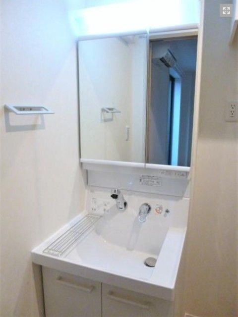 洗面設備　お部屋探しは株式会社　タウンハウジング　までお気軽にお問合…