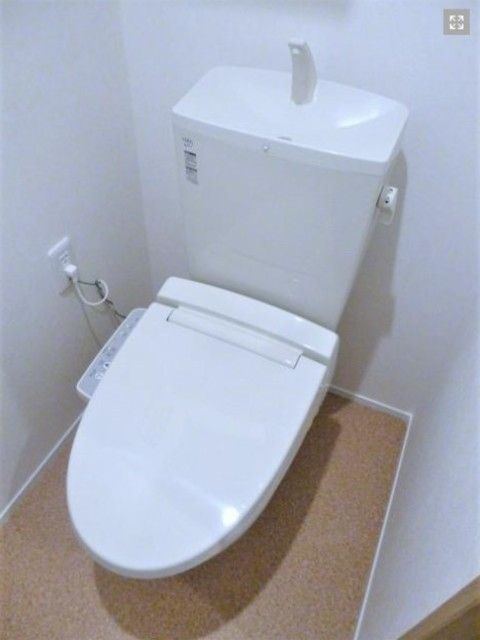 トイレ　お部屋探しは株式会社　タウンハウジング　までお気軽にお問合…