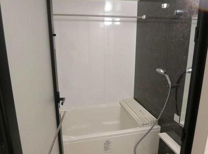 バス・シャワールーム　日々の疲れを癒すお風呂付です