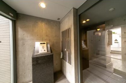 エントランス　エントランス