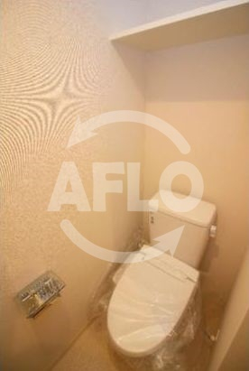 トイレ　コーラルポワント難波WEST　温水洗浄便座