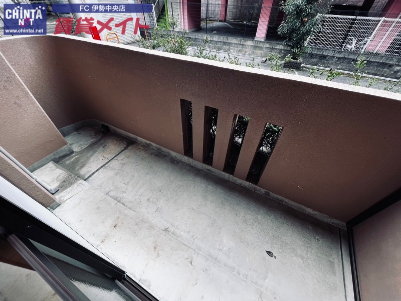 バルコニー　反転タイプ参考写真