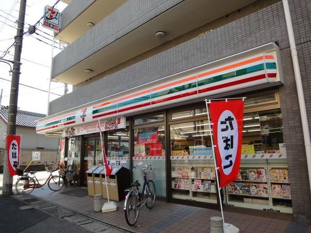 コンビニ　セブンイレブン（コンビニ）まで360m