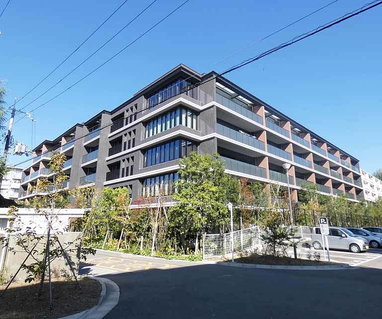 建物外観　大型分譲登場です。