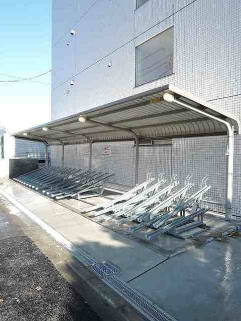 その他共有部分　★屋根付きの駐輪場★