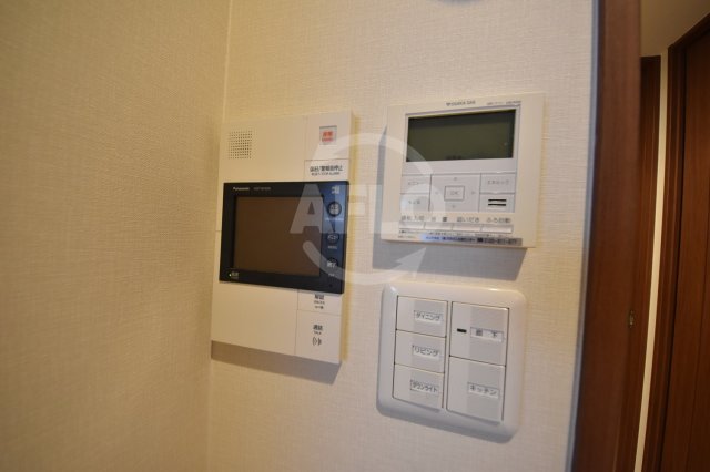 セキュリティ　大阪ひびきの街ザ・サンクタスタワー　TVモニター付きインター