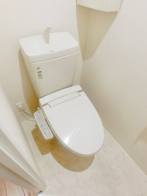 トイレ　「b’CASA吉野町」